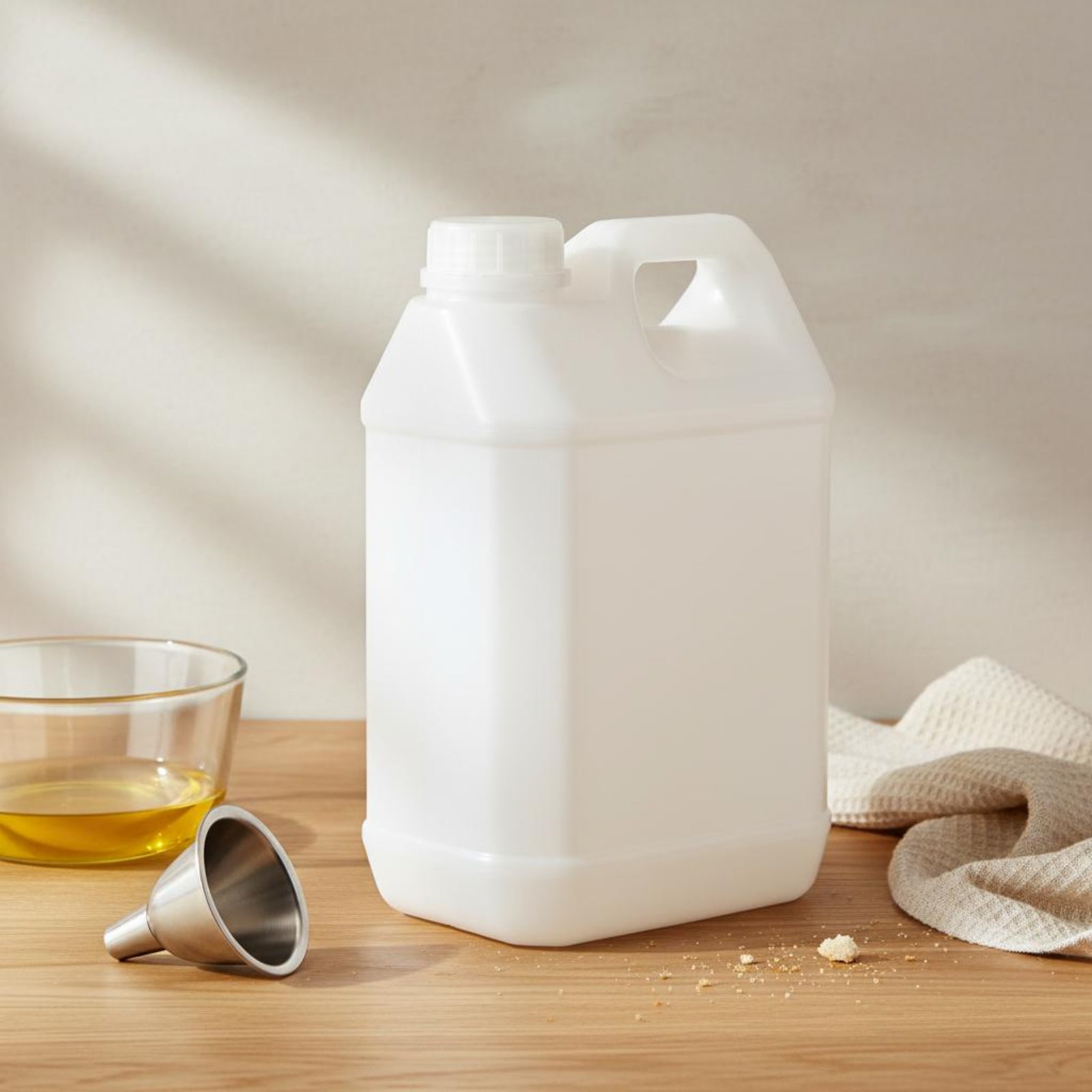 Food-Safe Plastic Jug Versatil - огляд і ціна Food Storage Is