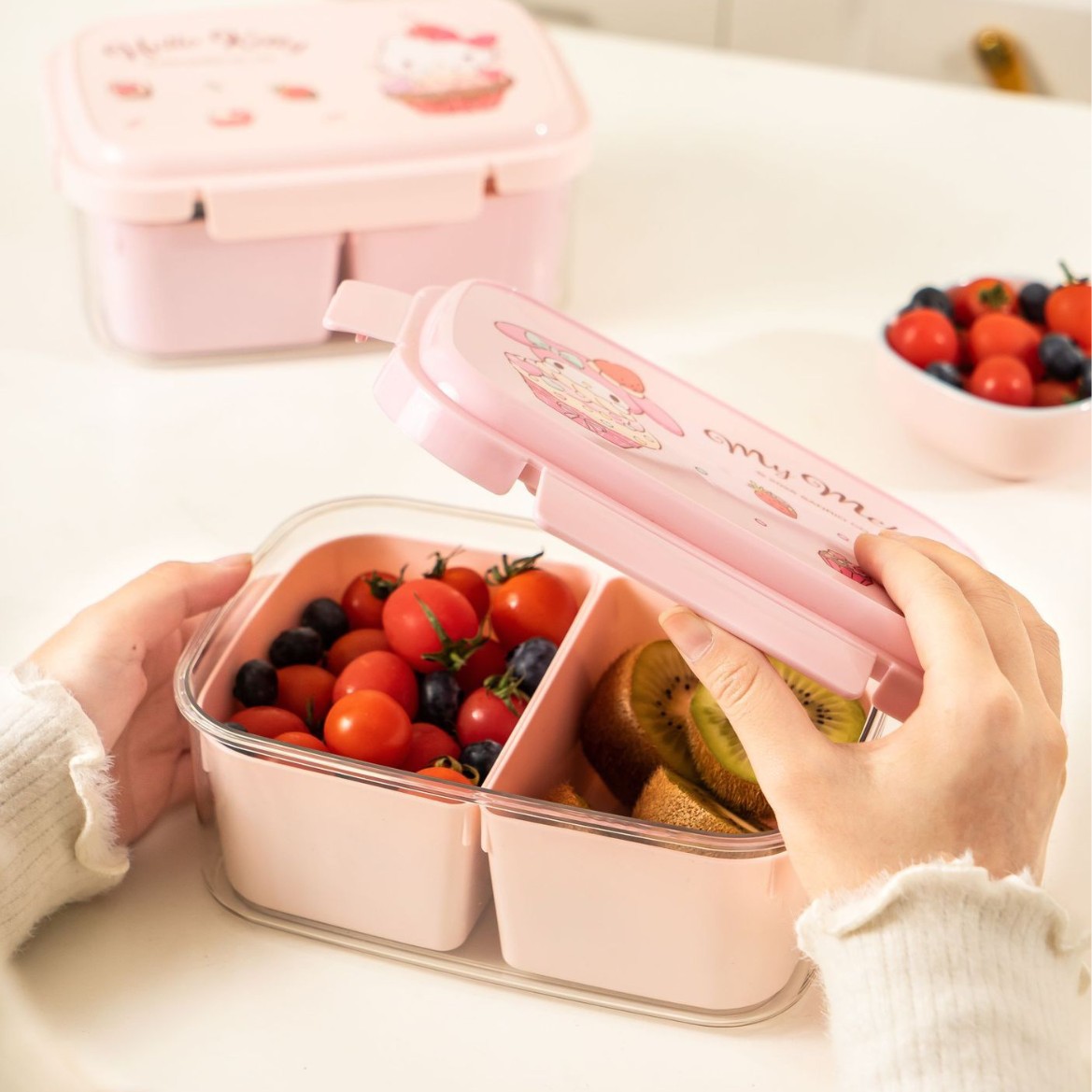 Sanrio Hello Kitty Bento Lunch - огляд і ціна Food Storage With Compartments